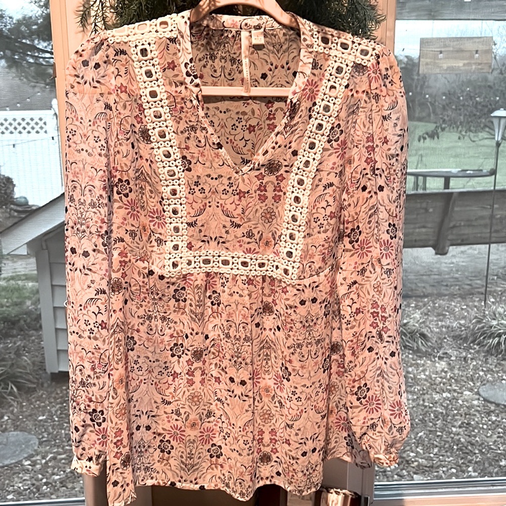 Lauren Conrad Sheer Floral Blouse Size S